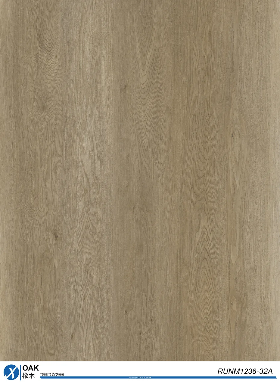 Greige Oak plank texture close-up